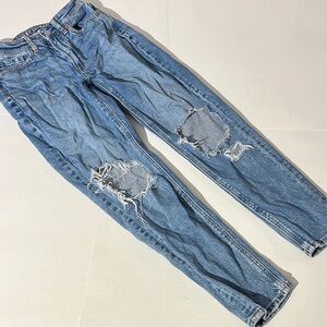 American Eagle Mom Jean denim jeans sz 00 short distressed medium wash